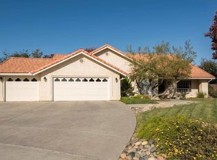 576 Diana Ct, Hanford, CA 93230