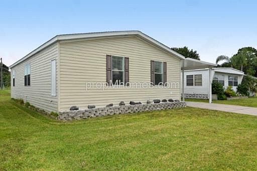 3rd image of 3009 Saralake Blvd