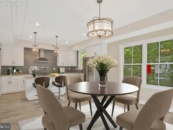 8203 Elm Ln, Chesapeake Beach, MD 20732