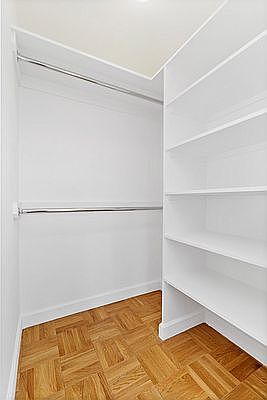 4th image of 253 Broadway #3815