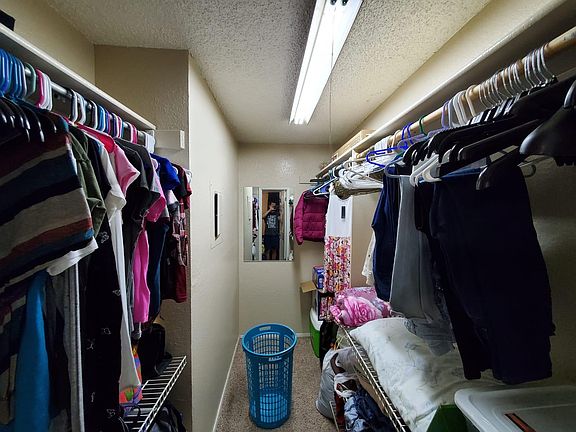 4th image of 4700 Boulder Dr