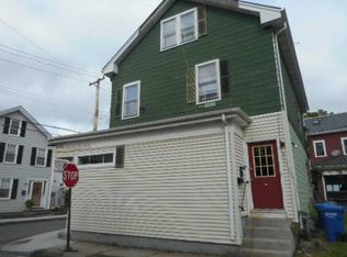 29 Clinton Ave, Newport, RI 02840