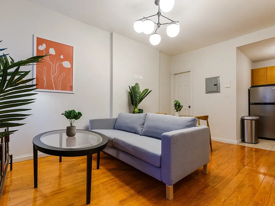 126 Lexington Ave #5F