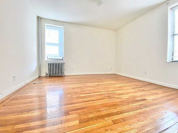 2nd image of 32-15 41st St #5B