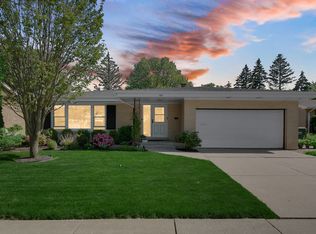 1501 Carson Ct, Homewood, IL 60430