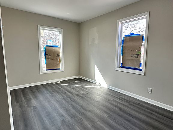 Main Floor Bedroom 1