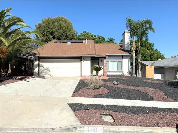 1131 Blossom Hill Dr, Corona, CA 92878