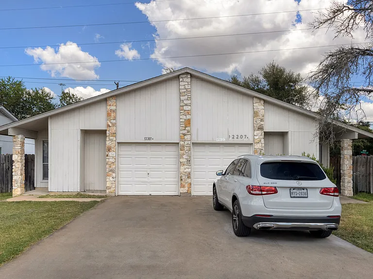 12207 Dundee Dr #A — Photo 22