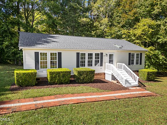 2nd image of 4551 Sugar Maple Rd