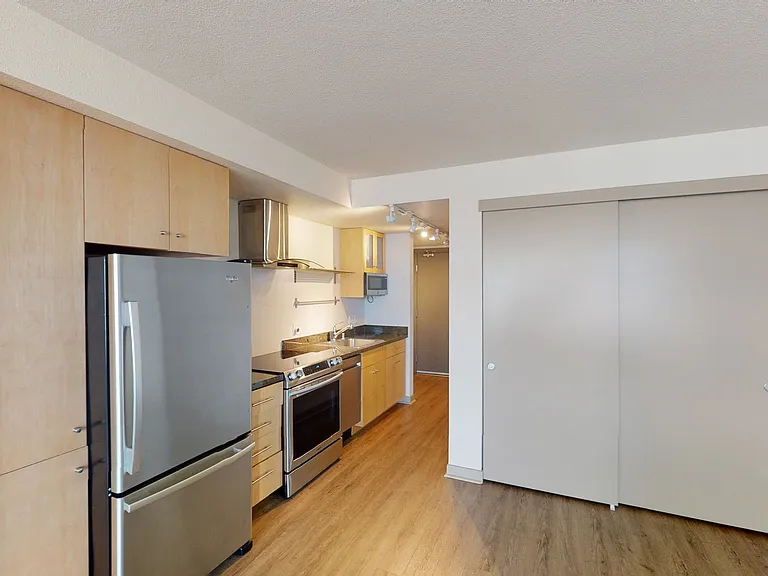 Elements Apartments — Photo 39