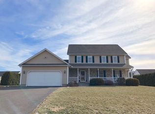 18 Lennys Way, West Springfield, MA 01089