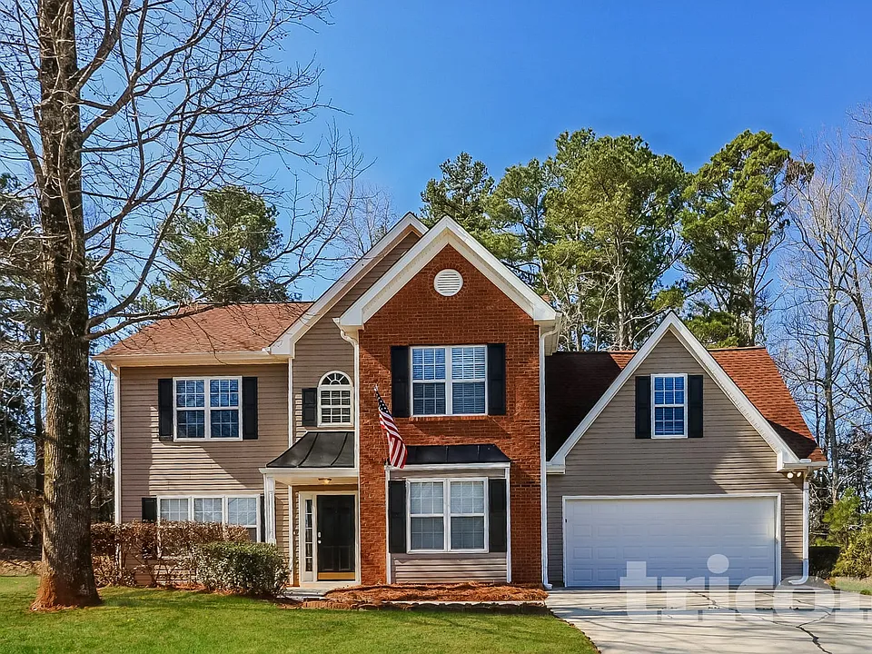 4311 Glen Heights Way