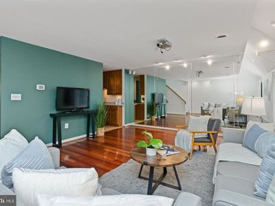 2214 Clove Ter, Baltimore, MD, 21209