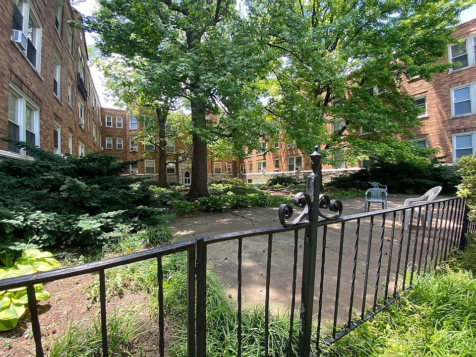 Private courtyard for residents.