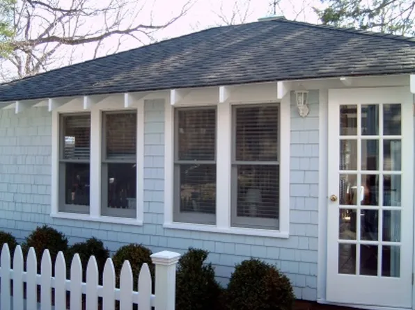 173 N Ferry Rd, Shelter Island Heights, NY 11965