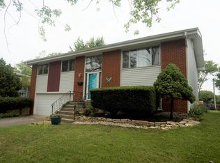 413 Keepataw Dr, Lemont, IL