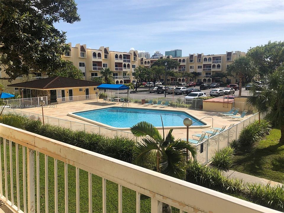 1st image of 7825 Camino Real #206