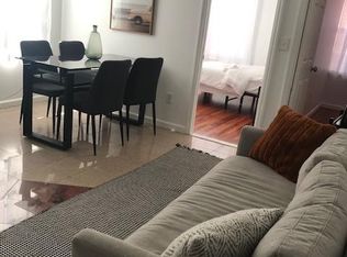 1217 Race St APT 3C, Philadelphia, PA 19107