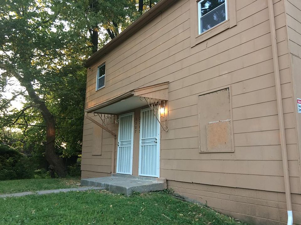 1st image of 3305 E 20th Ter
