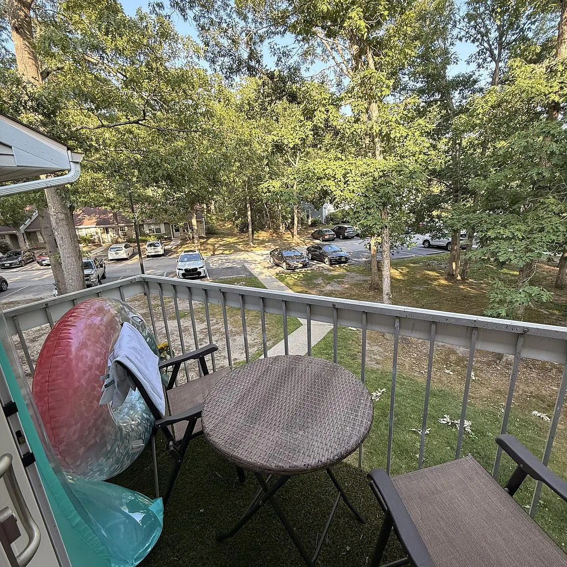 2 bed, 1.0 bath, 895 sqft, $1,850 — Photo 2