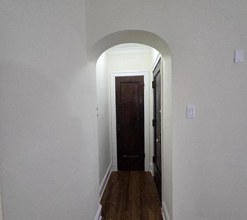 1st image of 6324 N Albany Ave #2