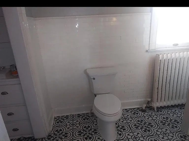 1103 Main St — Photo 30