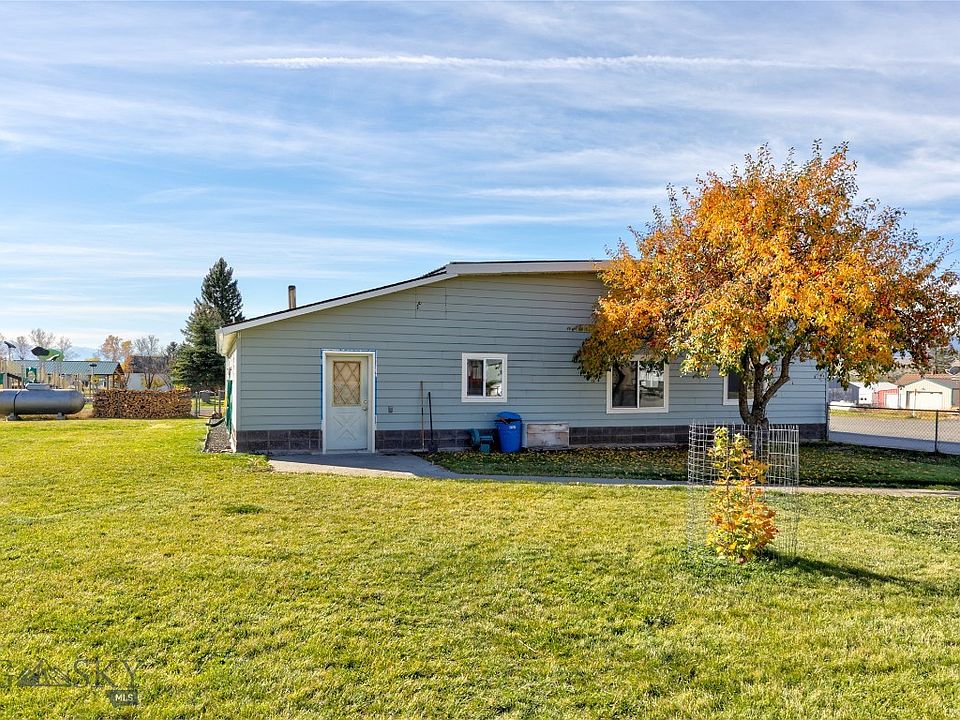 402 Miles Ave, Clyde Park, MT 59018 MLS 387708 Zillow