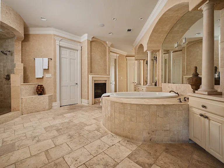 2705 Island Ledge Cv — Photo 13