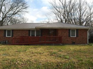 70 Roger Q Mill Rd, Pembroke, KY 42266