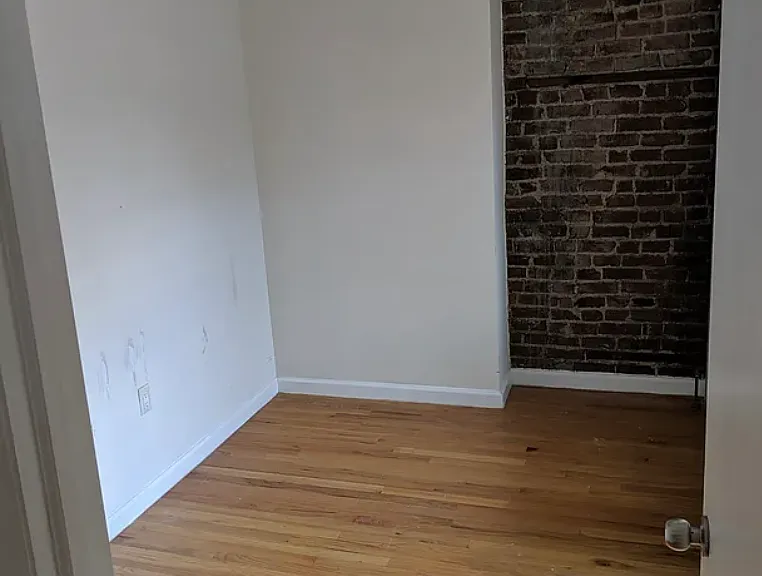 40 Grove St #3C — Photo 3