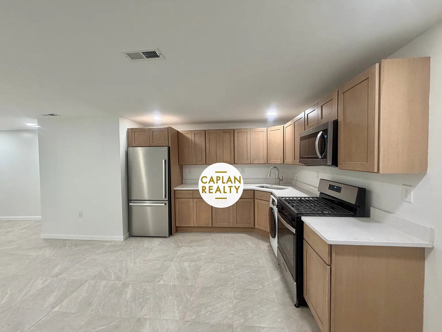 2 bed, $1,895 — Photo 1
