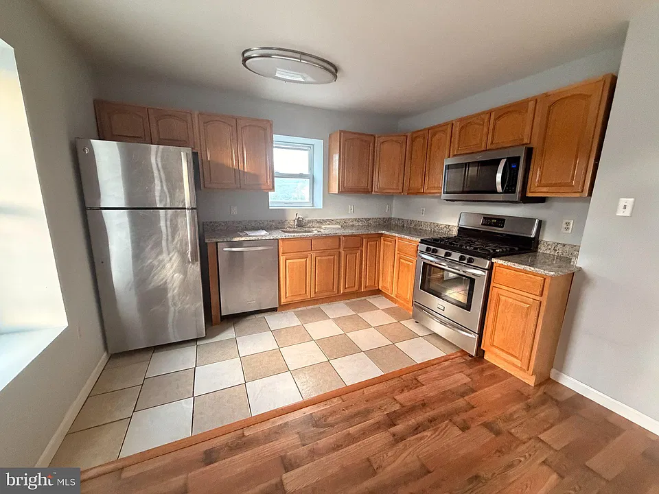 7 E Mill Rd #D