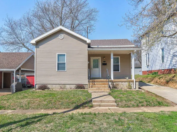 208 N 4th St, Rockport, IN 47635
