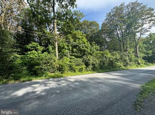 T 210, Saylorsburg, PA 18353