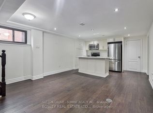 136 Regina Ave #BASEMENT, Toronto, ON M6A1R7