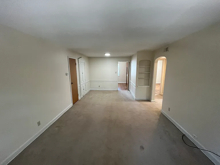 9010 W North Avenue — Photo 3
