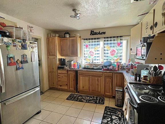 3rd image of 2716 N Northacres Dr