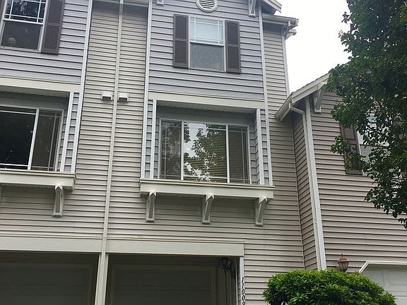 2nd image of 11009 SE 18th St
