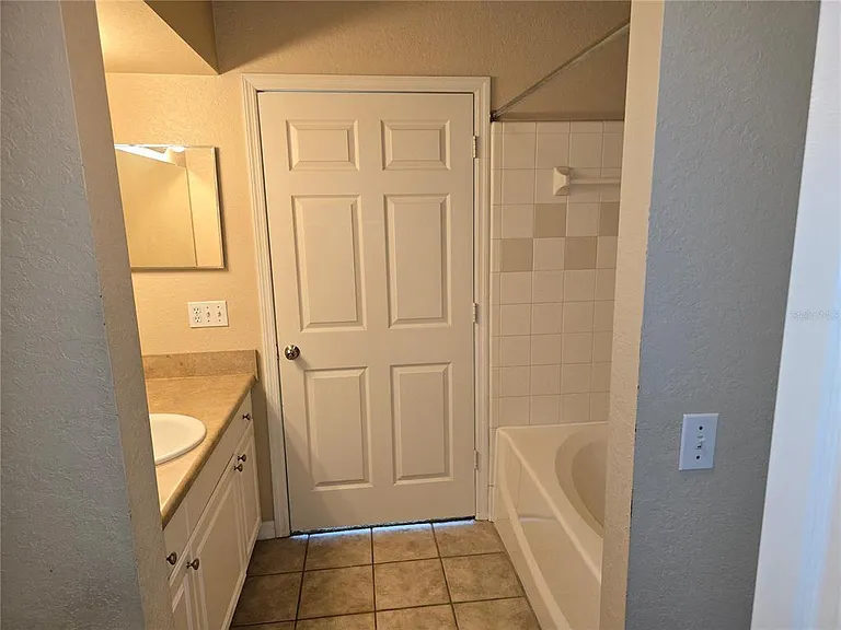 5601 Rosehill Rd #203 — Photo 12