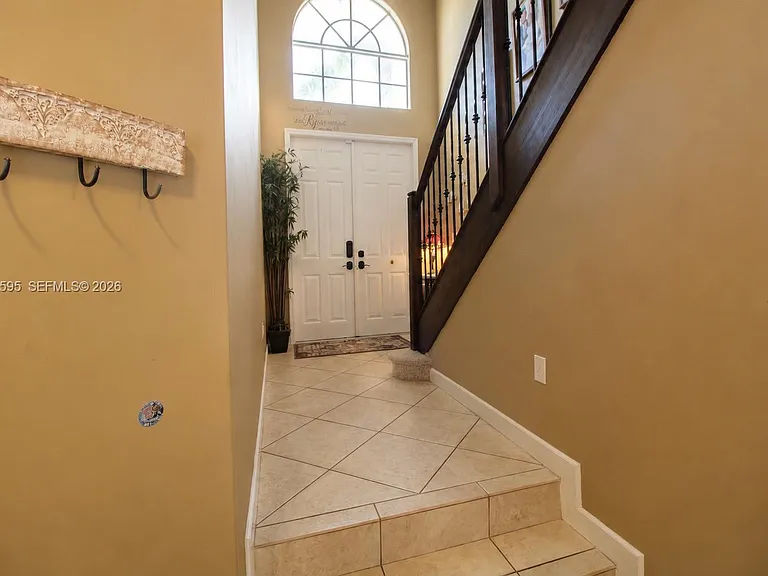 13989 SW 155th Ter — Photo 18
