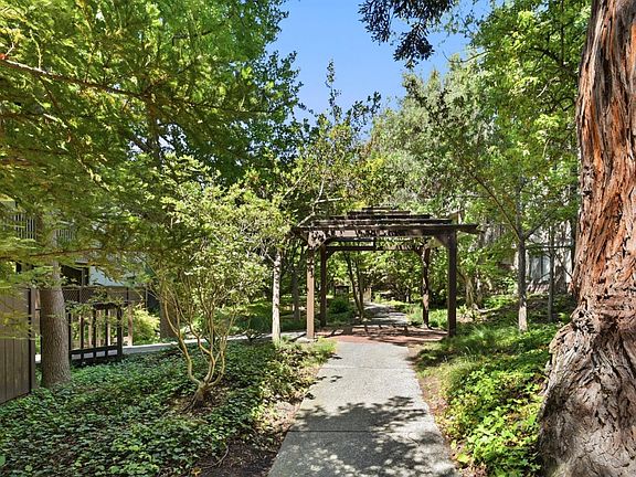 2nd image of 2110 Shelter Creek Ln