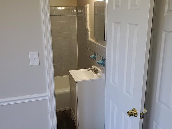 4th image of 6632 Germantown Ave #202