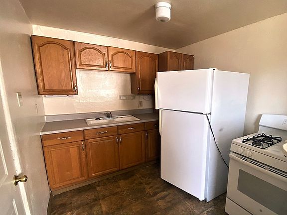 4th image of 1192 3rd St #1