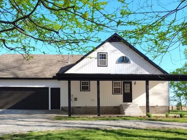 2327 Ovoca Rd, Tullahoma, TN 37388