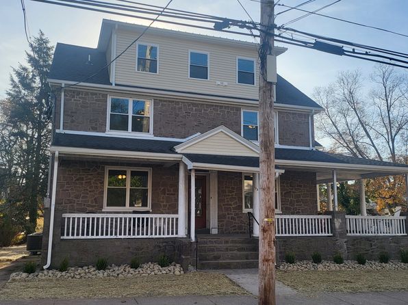 135 S Main St #5
