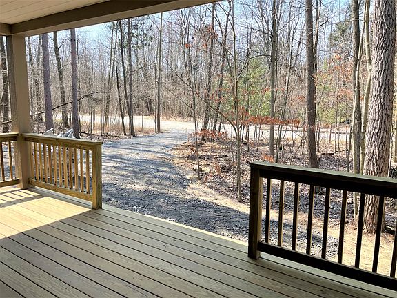 3rd image of 14245 Wildwood Ln
