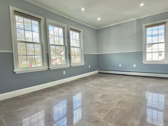 3rd image of 105-03 221st St Floor 2