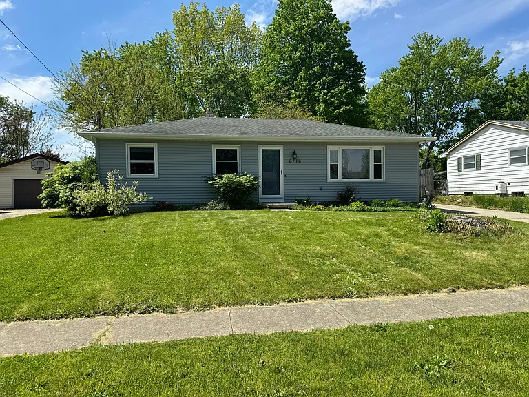 6716 Fescue St — Photo 4