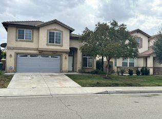 15151 Blackthorne Dr, Fontana, CA 92336