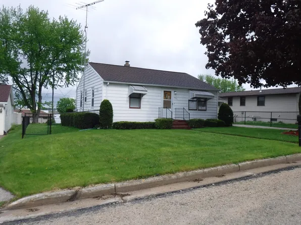 336 Hazel St, Belmont, WI 53510